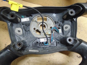 VOLANT AUDI A4 B6 AIRBAG ULOŽENÍ KŮŽE ČERNÁ MULTIFUNKČNÍ