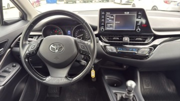 Toyota C-HR I Crossover Facelifting 1.2 Turbo 116KM 2020 Toyota C-HR 1.2 T Comfort 1.2 T Comfort, zdjęcie 9