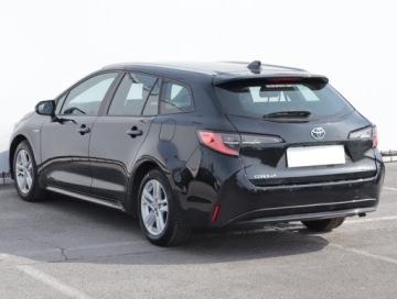 Toyota Corolla XII TS Kombi 1.8 Hybrid 122KM 2021 Toyota Corolla 1.8 Hybrid, Salon Polska, zdjęcie 3