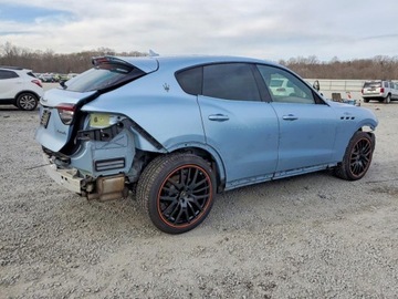 Maserati Levante 2023 Maserati Levante Mc Edition 2023 3.0 Benzyna 345KM, zdjęcie 3