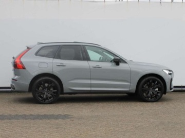 Volvo XC60 II 2026 VOLVO XC60 B5 AWD Ultra Black Edition Suv 2.0 (250KM) 2026, zdjęcie 4