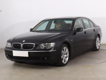 BMW Seria 7 E65 Sedan 730 d 231KM 2005 BMW 7 730d, 227 KM, Automat, Navi, Klima, zdjęcie 1