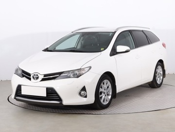 Toyota Auris II Touring Sports Valvematic 130 132KM 2014 Toyota Auris 1.6 Valvematic, Salon Polska, Skóra, zdjęcie 1