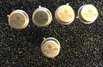 Компаратор напряжения SFC2710C