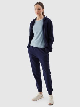 4F СВИТШОТ ЖЕНСКИЙ С КАПЮШОНОМ SS24