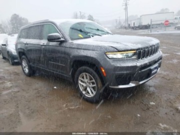 Jeep Grand Cherokee IV 2022 Jeep Grand Cherokee 2022 Jeep Grand Cherokee L Laredo 4x4 3.6 Benzyna 295KM, zdjęcie 6