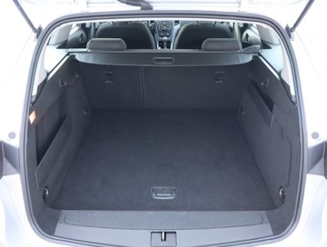Opel Astra J Sports Tourer Facelifting 1.4 Turbo ECOTEC 140KM 2015 Opel Astra 1.4 T, GAZ, Automat, Klima, Tempomat, zdjęcie 11