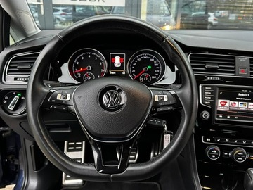Volkswagen Golf VII Hatchback 3d 1.4 TSI BlueMotion Technology 125KM 2016 Volkswagen Golf Łopatki Grzane fotele Czujniki, zdjęcie 17