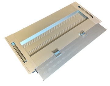 Алюминиевая петля для буфета