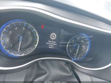 Chrysler Pacifica II 2024 Chrysler Pacifica Touring L 2024 3.6 Benzyna 287KM, zdjęcie 10