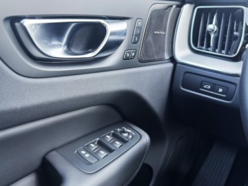 Volvo XC60 II Crossover Plug-In Facelifting 2.0 T6 350KM 2024 Volvo XC 60 Volvo XC 60 | Plug-In Hybrid | AWD | P, zdjęcie 31