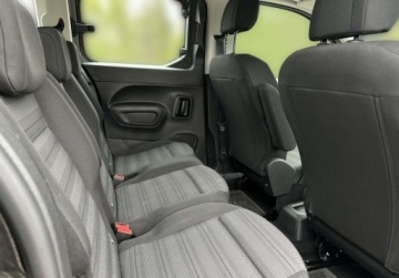 Opel Combo E Kombivan 1.5 Diesel 102KM 2021 Opel Combo Combo Life XL 102 KM Do przewozu osob niepelnosprawnych 1.5, zdjęcie 14
