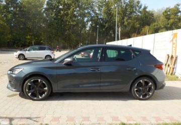 Cupra Leon II Hatchback 1.5 eTSI MHEV 150KM 2023 Cupra Leon Okazja 1.5 Benzyna 150KM, zdjęcie 9