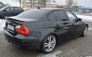 BMW Seria 3 E90-91-92-93 Limuzyna E90 318i 143KM 2008 BMW Seria 3 2.0B 2008r Navi Nowe Opony Zadbany 2.0 Benzyna 143KM, zdjęcie 4