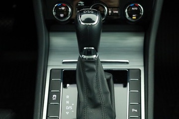 Skoda Superb III Kombi Facelifting 2.0 TDI SCR 200KM 2021 Skoda Superb 2.0 TDI, Salon Polska, 1. Właściciel, zdjęcie 14