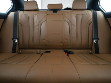 BMW Seria 5 G30-G31 Limuzyna 530e iPerformance 252KM 2017 BMW 530 Luxury Line PHEV panorama skóra kamera, zdjęcie 17