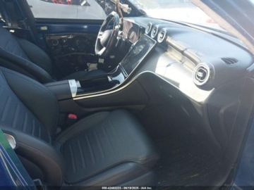 Mercedes GLC C254/X254 2023 Mercedes-Benz GLC 300 4Matic Suv 2023 2.0l 2.0 Benzyna 255KM, zdjęcie 8