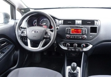 Kia Rio III Hatchback 3d 1.4 DOHC CVVT 109KM 2011 Kia Rio 1.4 Ben.110KM / Kamera Cofania/ I, zdjęcie 17