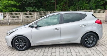 Kia Ceed II Hatchback 5d 1.6 CRDi 110KM 2013 Kia Ceed 1.6 110Ps.Navi Kam.Cofania Klimatronic x2 2013 1.6 Diesel 110KM, zdjęcie 10