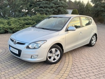 Hyundai i30 I Hatchback 1.4 109KM 2010 Hyundai i30 1.4 109KM Klima 4szyby 1- reka Sprawdz 1.4 Benzyna 109KM, zdjęcie 27