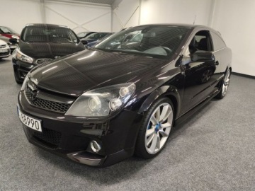 Opel Astra H Hatchback 5d 2.0 OPC 240KM 2008 Opel Astra H OPC, 2.0 241 KM, Recaro, Nawi