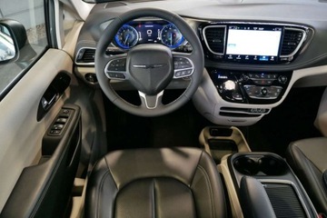 Chrysler Pacifica II 2023 Chrysler Pacifica TouringL Polift Pentastar 3.6L V6 7os. 291KM Radar Cam36, zdjęcie 13