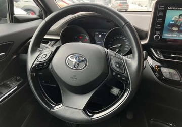 Toyota C-HR I Crossover Facelifting 2.0 Hybrid Dynamic Force 184KM 2020 Toyota C-HR Toyota C-HR 2.0 Hybrid Executive 2.0 Hybryda 184KM, zdjęcie 21