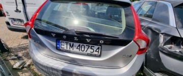 Volvo V60 I 2016 Volvo V60 2016. 2.4 DIESEL. HYBRID. 4x4. AUTOMAT. Uszkodzony prawy przod., zdjęcie 16