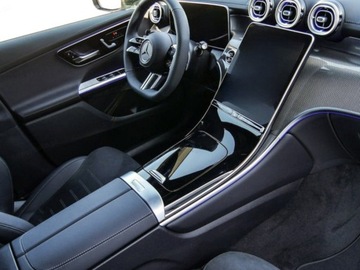 Mercedes GLC C254/X254 2025 GLC Coupe 200 d 4-Matic AMG Line 2.0 (163KM) 2025, zdjęcie 12