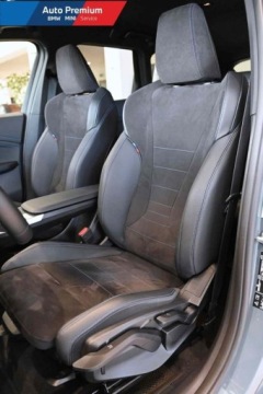 BMW X1 U11 Crossover 2.0 23d 211KM 2024 BMW X1 xDrive23dFV23M Pakiet SportowyAdaptacyjne Reflektory LED 2.0, zdjęcie 13