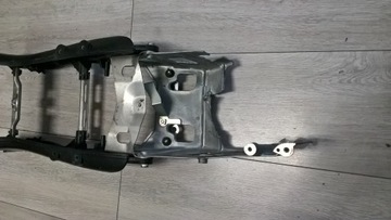 SUZUKI GSXR 600 750 ЗАДНЯЯ РАМА K6 K7 GSX R РАМА