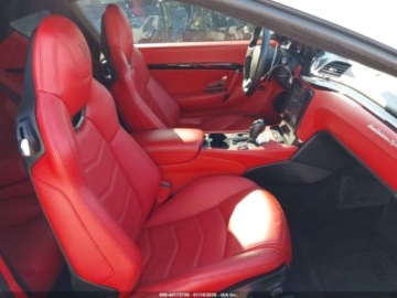 Maserati GranTurismo 2018 Maserati GranTurismo Sport 2018 4.7 Benzyna 454KM, zdjęcie 9