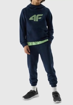 ДЕТСКИЕ СПОРТИВНЫЕ БРЮКИ 4F ДЛЯ МАЛЬЧИКОВ НА КАЖДЫЙ ДЕНЬ