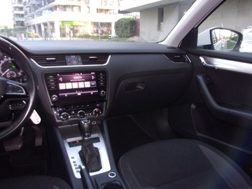 Skoda Octavia III Liftback Facelifting 2.0 TDI 150KM 2019 Skoda Octavia III 2.0 TDI Automat, zdjęcie 25