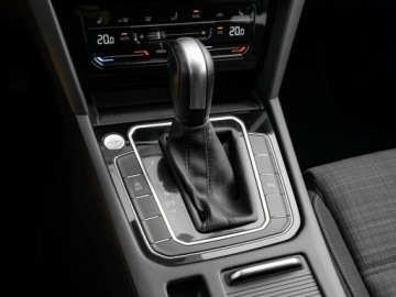 Volkswagen Passat B8 Variant Facelifting 2.0 TDI SCR 150KM 2022 Volkswagen Passat GD5C877#2.0 TDI Business DSG, zdjęcie 17