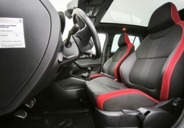 Skoda Fabia III Hatchback Facelifting 1.0 TSI 95KM 2021 Skoda Fabia Monte Carlo Pakiet Comfort, Panorama, Kamera cofania, KESSY, zdjęcie 7