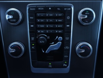 Volvo S60 II Sedan Facelifting 1.5 T3 DRIVE-E 152KM 2015 Volvo S60 T3, Automat, Skóra, Klima, Klimatronic, zdjęcie 18