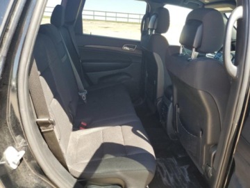 Jeep Grand Cherokee IV 2018 Jeep Grand Cherokee 2018 r., 3,6L LAREDO od ubezpieczalni 3.6 Benzyna 295KM, zdjęcie 9