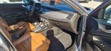 Alfa Romeo Giulietta Nuova II Hatchback 5d 1.6 JTD 16v 105KM 2011 Alfa Romeo Giulietta Jeden Właściciel, zdjęcie 30