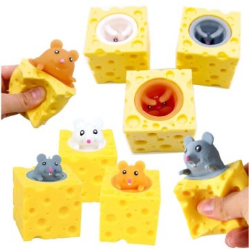 Сенсорная мышка-антистресс в сыре