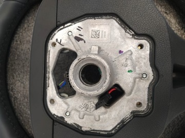 BMW G01 G30 G11 G22 G20 G21 VOLANT MULTIFUNKČNÍ AIRBAG TEMPOMAT NOVÁ