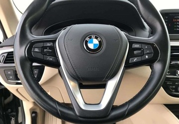 BMW Seria 5 G30-G31 Touring 520d 190KM 2019 BMW Seria 520D 190KM Xdrive / Luxury *SalonPL*F.VAT23%*ASO, zdjęcie 27
