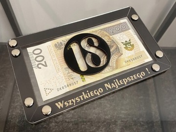 Копилка, подарок на 18-летие, сувенир