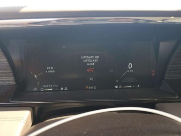 Lincoln Navigator III 2020 Lincoln Navigator Black Label 2020 3.5l 3.5 Benzyna 450KM, zdjęcie 9