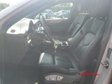 Porsche Macan 2021 Porsche Macan 2021 r.2,0L 2.0 Benzyna 248KM, zdjęcie 7