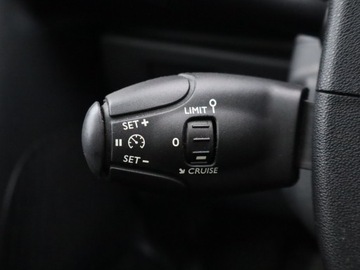 Citroen C3 II Hatchback facelifting 1.2 VTi 82KM 2014 Citroen C3 1.2 VTi, Salon Polska, Klima, zdjęcie 11