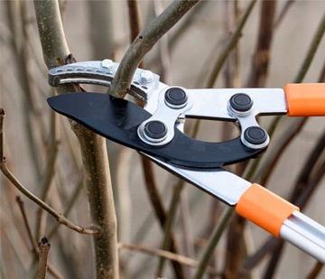 SEKATOR TELESKOPOWY DO GAŁĘZI KOWADEŁKOWY