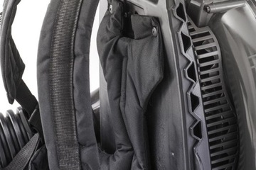 БЕНЗИНОВЫЙ РЮКЗАКОВЫЙ ВОЗДУХОДУВАТЕЛЬ STIGA BL 980 R