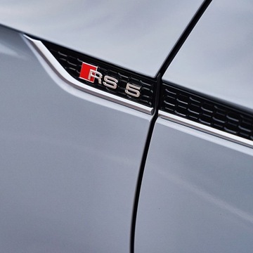 1 пара эмблем ABS RS5, боковая наклейка, накладка на бампер, наклейка на крыло, значок для Audi