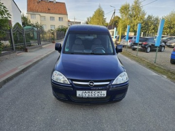 Opel Combo C Van 1.4 TWINPORT ecoFLEX 90KM 2009 Opel Combo Opłacony Zdrowy Zadbany Serwisowany z, zdjęcie 1